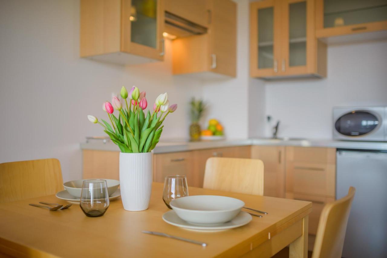Apartament Madam ステグナ エクステリア 写真